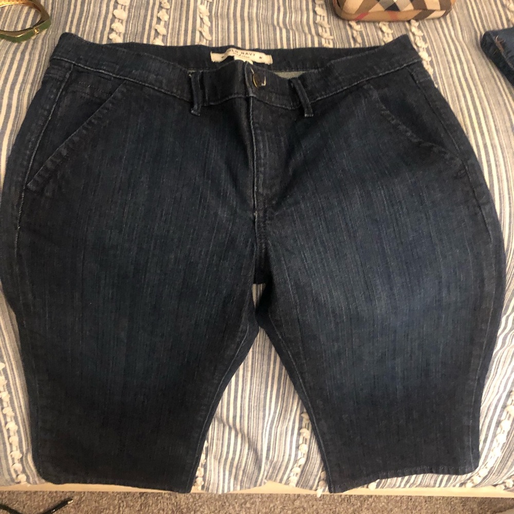 Old Navy Crop/ Bermuda Shorts